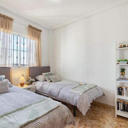 Cb Living - Homely Apartment Cinuelica, Punta Prima Dehesa de Campoamor  Exteriör bild