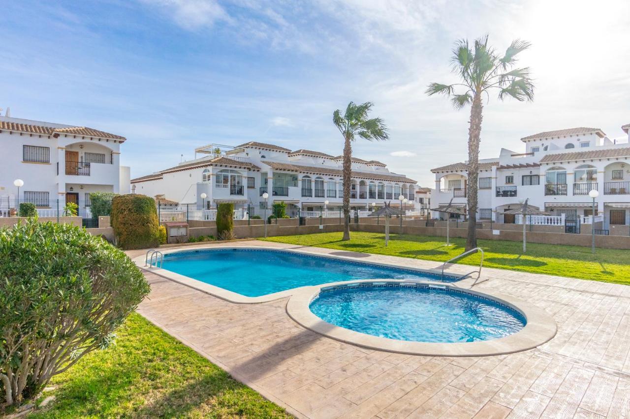 Cb Living - Homely Apartment Cinuelica, Punta Prima Dehesa de Campoamor  Exteriör bild